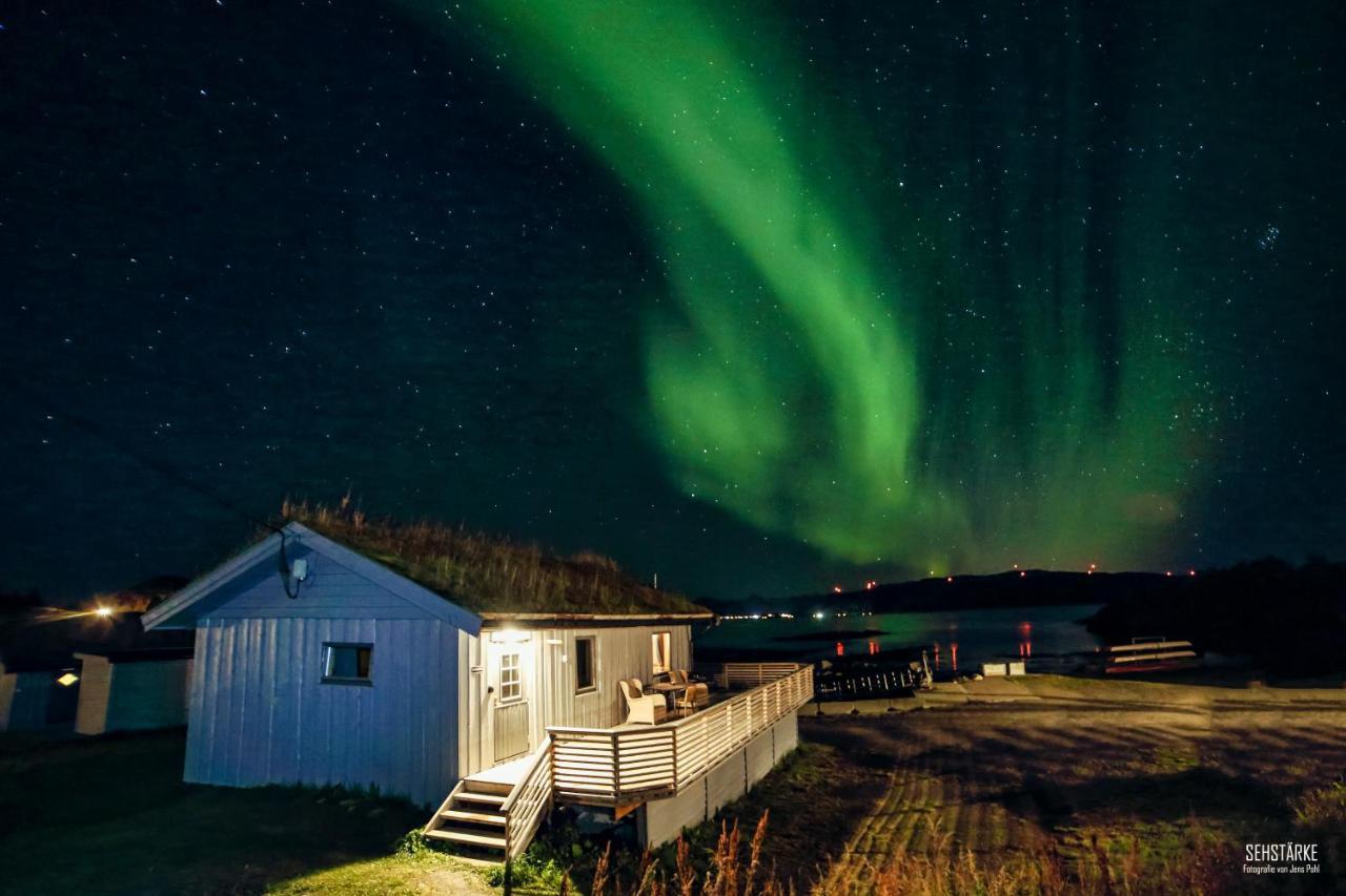 Hotel Laukvik Senja Botnhamn Exterior foto