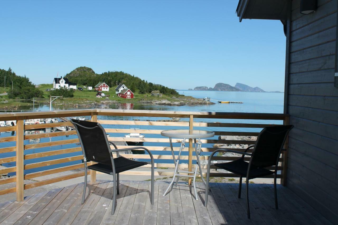 Hotel Laukvik Senja Botnhamn Exterior foto